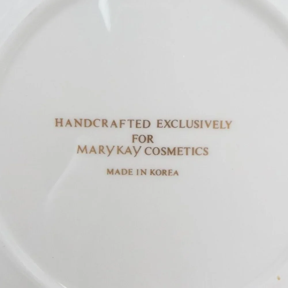 Pair of Mary Kay China Pink with Gold Encrusted Band 6.75